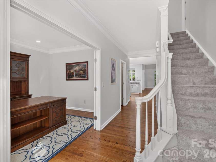 10304 Berkeley Pond Drive, Charlotte, NC 28277.  MLS# CAR4426622, YatesRealty ID 54611. 