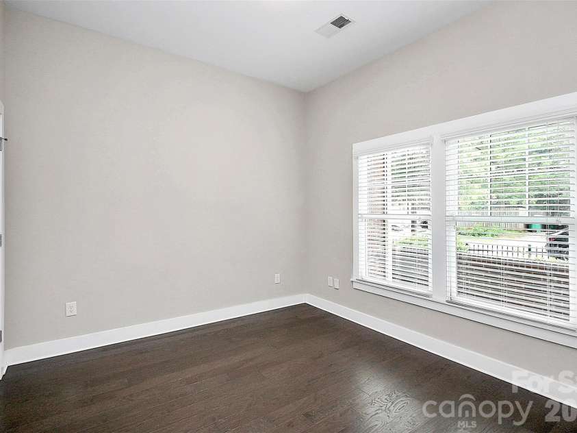 1420 4th Street, Charlotte, NC 28208.  MLS# CAR4430917, YatesRealty ID 54613. 