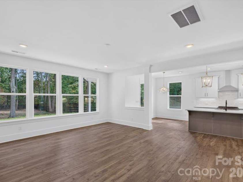 4927 Potter Road, Matthews, NC 28104.  MLS# CAR4430466, YatesRealty ID 54614. 