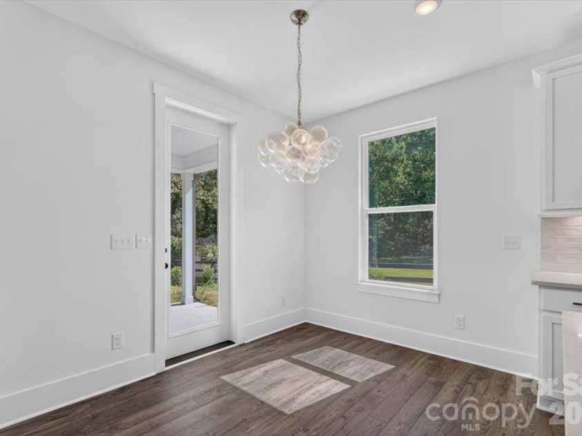 4927 Potter Road, Matthews, NC 28104.  MLS# CAR4430466, YatesRealty ID 54614. 