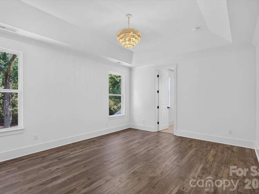 4927 Potter Road, Matthews, NC 28104.  MLS# CAR4430466, YatesRealty ID 54614. 