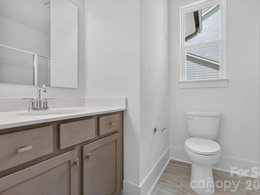 4927 Potter Road, Matthews, NC 28104.  MLS# CAR4430466, YatesRealty ID 54614. 
