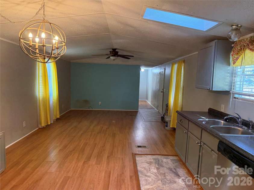 1025 29th Street Place, Conover, NC 28613.  MLS# CAR4427528, YatesRealty ID 54619. 