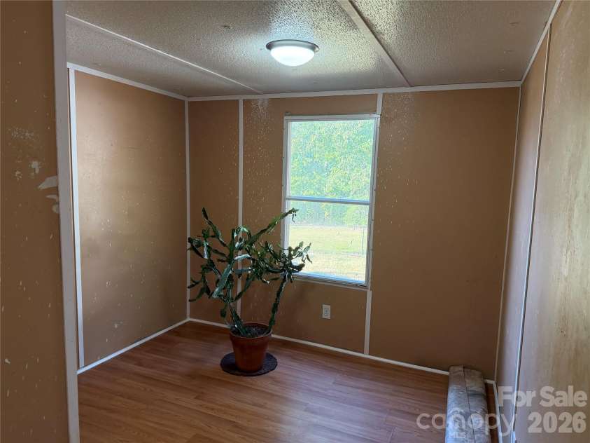 1025 29th Street Place, Conover, NC 28613.  MLS# CAR4427528, YatesRealty ID 54619. 