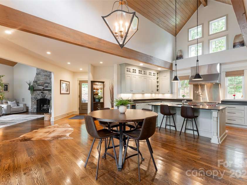 195 Meadow Creek Drive, Weaverville, NC 28787.  MLS# CAR4245670, YatesRealty ID 5462. 