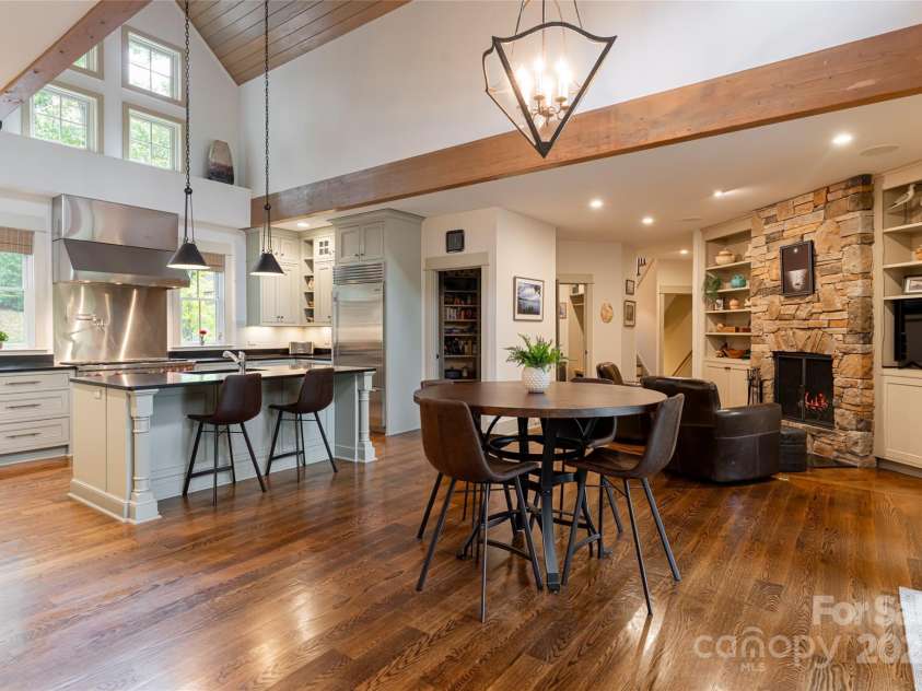 195 Meadow Creek Drive, Weaverville, NC 28787.  MLS# CAR4245670, YatesRealty ID 5462. Kitchen and dinning