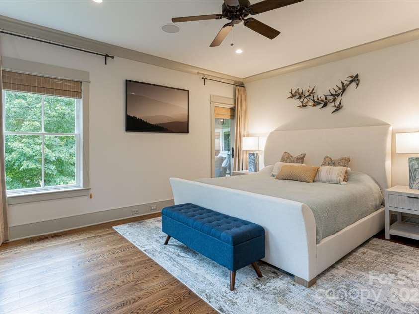 195 Meadow Creek Drive, Weaverville, NC 28787.  MLS# CAR4245670, YatesRealty ID 5462. Primary Suite