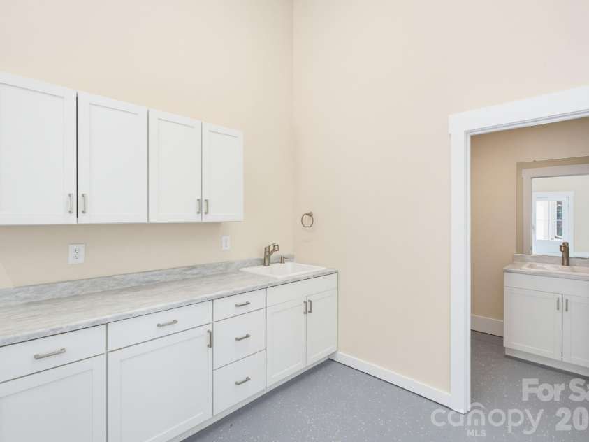 2507 Forest Lawn Drive, Weddington, NC 28104.  MLS# CAR4429728, YatesRealty ID 54624. 