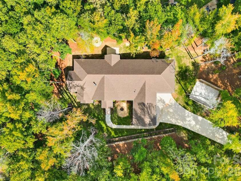 2507 Forest Lawn Drive, Weddington, NC 28104.  MLS# CAR4429728, YatesRealty ID 54624. 