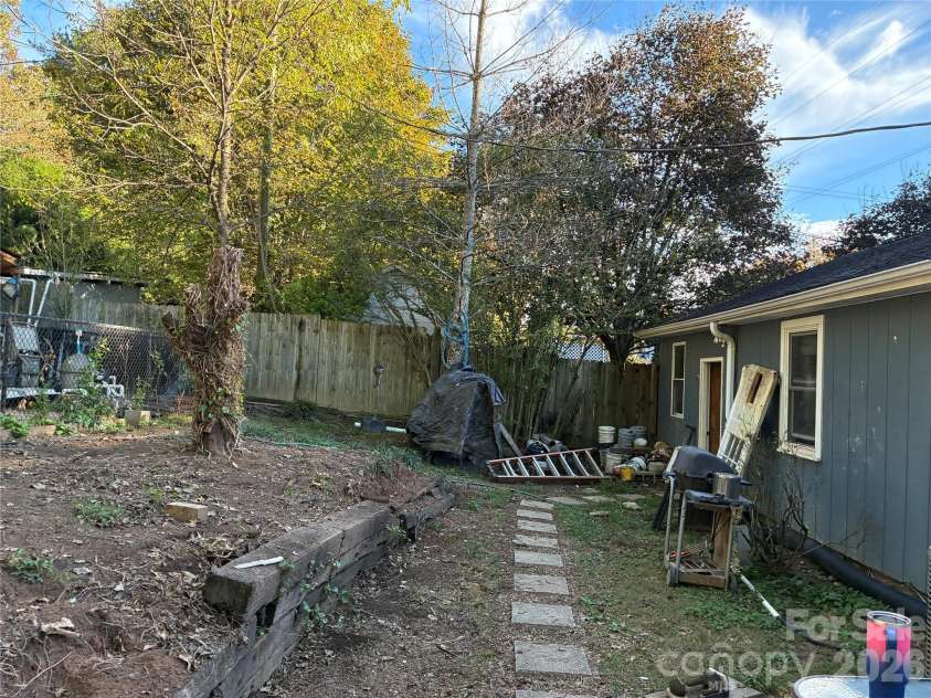 203 Regan Street, East Flat Rock, NC 28726.  MLS# CAR4430392, YatesRealty ID 54630. 