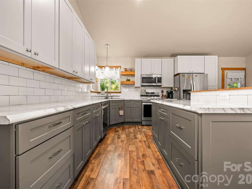 5238 Brooks Chapel Road, Ellenboro, NC 28040.  MLS# CAR4430321, YatesRealty ID 54631. 