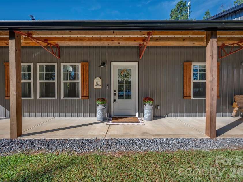 5238 Brooks Chapel Road, Ellenboro, NC 28040.  MLS# CAR4430321, YatesRealty ID 54631. 