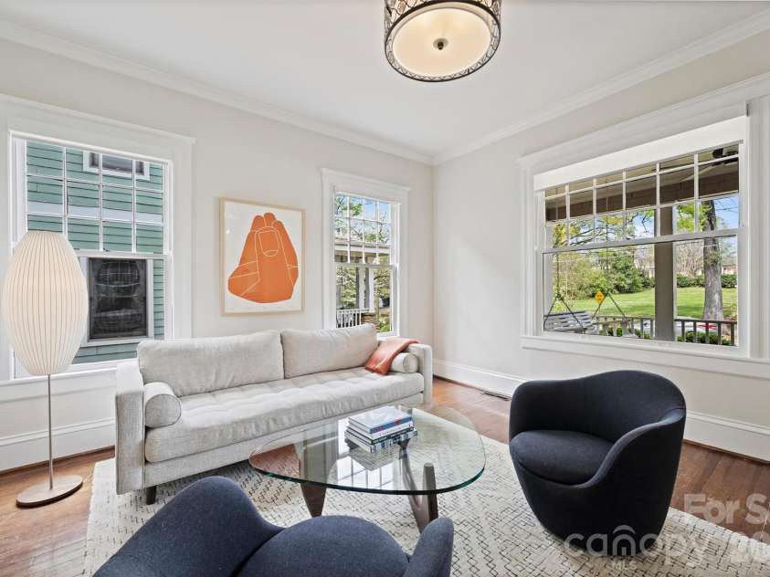 712 Sunnyside Avenue, Charlotte, NC 28204.  MLS# CAR4430348, YatesRealty ID 54632. 