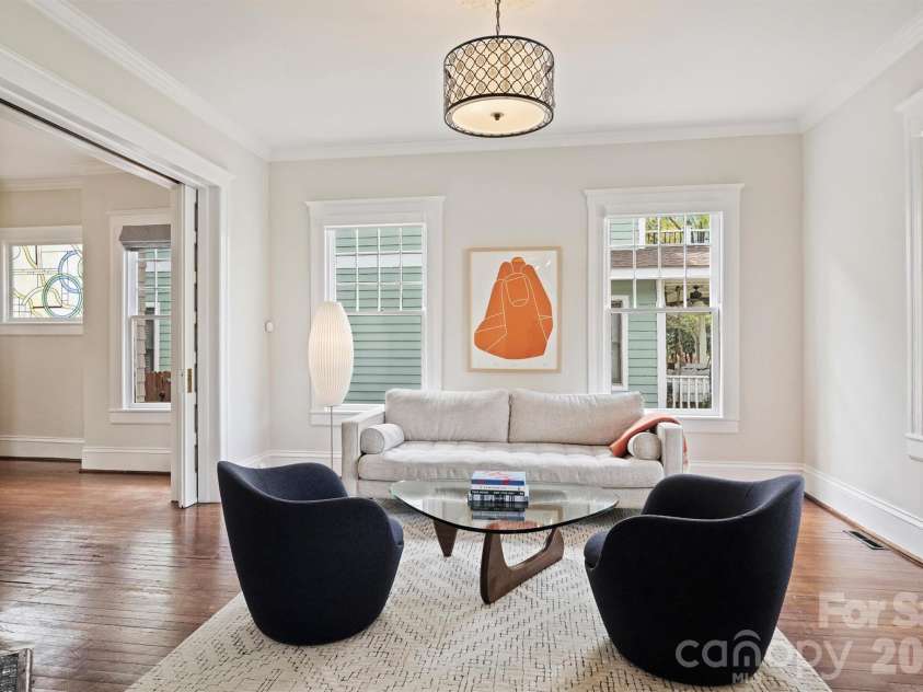 712 Sunnyside Avenue, Charlotte, NC 28204.  MLS# CAR4430348, YatesRealty ID 54632. 