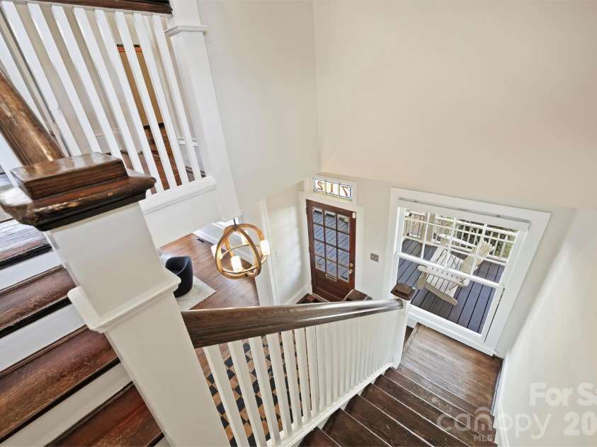 712 Sunnyside Avenue, Charlotte, NC 28204.  MLS# CAR4430348, YatesRealty ID 54632. 