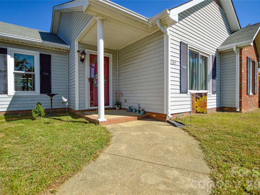 2505 Justin Court, Monroe, NC 28110.  MLS# CAR4430659, YatesRealty ID 54635. 