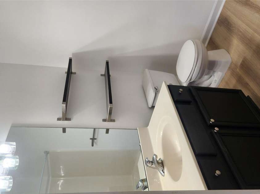 110 Steam Engine Drive, Mooresville, NC 28115.  MLS# CAR4430881, YatesRealty ID 54638. Bathroom #2