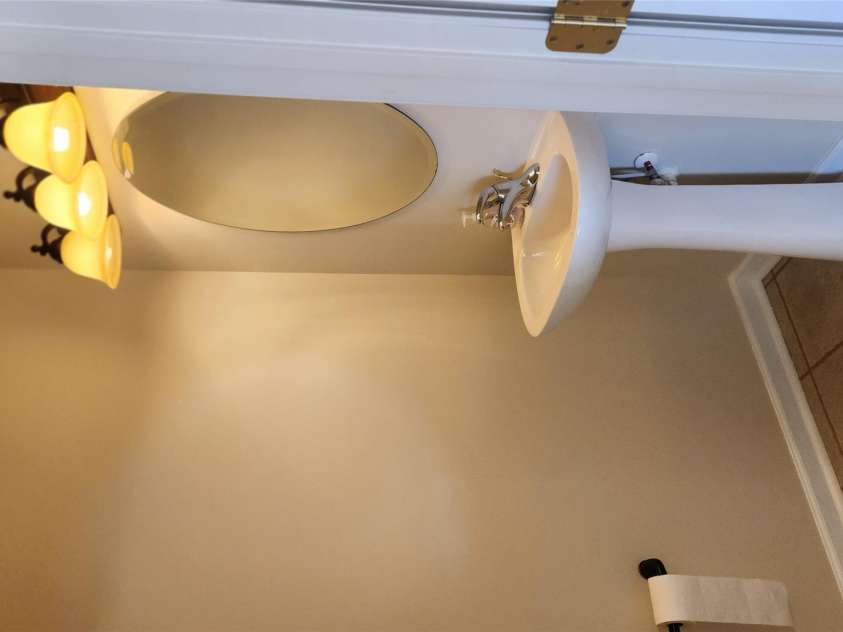 110 Steam Engine Drive, Mooresville, NC 28115.  MLS# CAR4430881, YatesRealty ID 54638. Half Bath downstairs