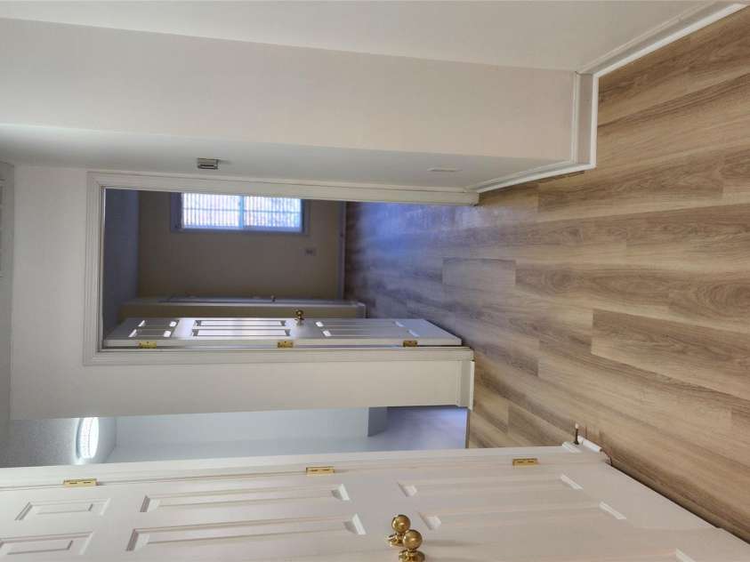 110 Steam Engine Drive, Mooresville, NC 28115.  MLS# CAR4430881, YatesRealty ID 54638. Spacious hallway upstairs