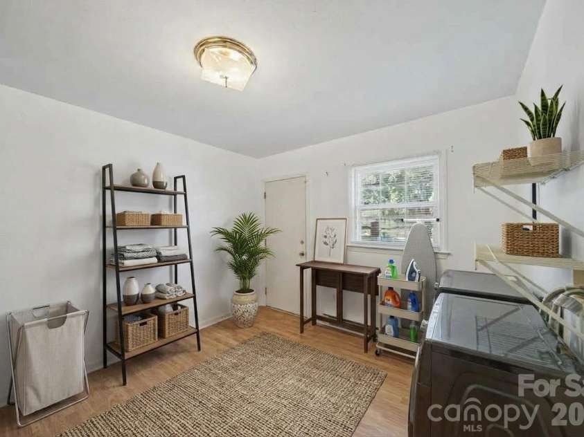 3323 Wiseman Drive, Charlotte, NC 28227.  MLS# CAR4428962, YatesRealty ID 54639. Laundry room virtual staging only