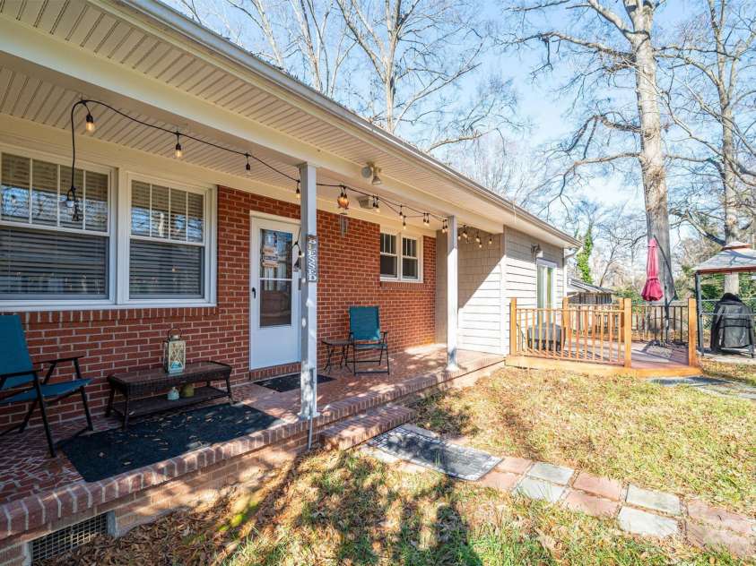 408 Elizabeth Street, Gastonia, NC 28054.  MLS# CAR4211160, YatesRealty ID 5464. 