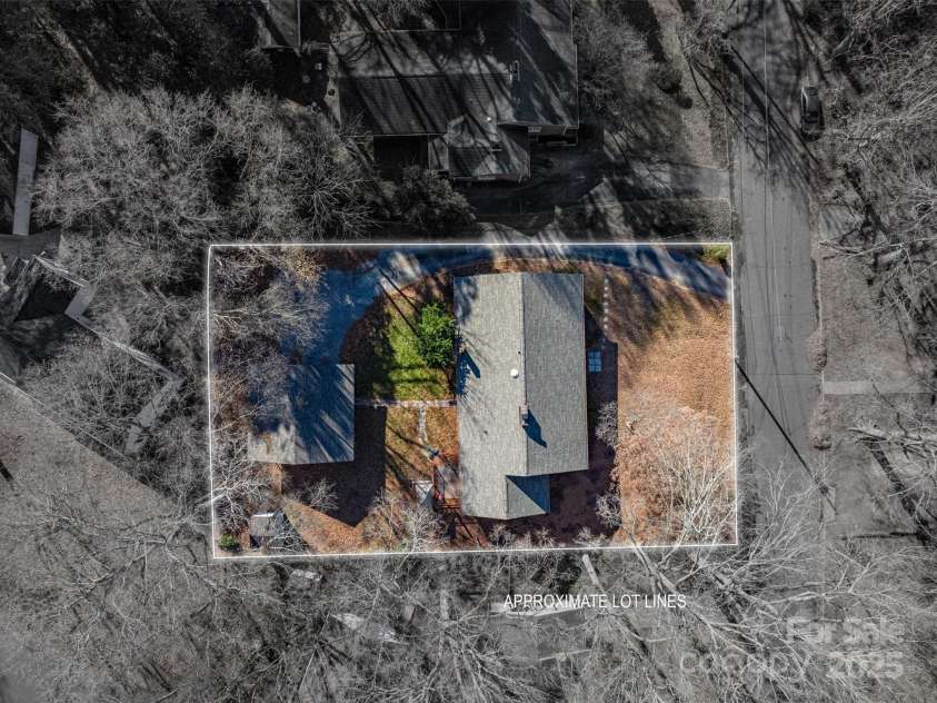 408 Elizabeth Street, Gastonia, NC 28054.  MLS# CAR4211160, YatesRealty ID 5464. 