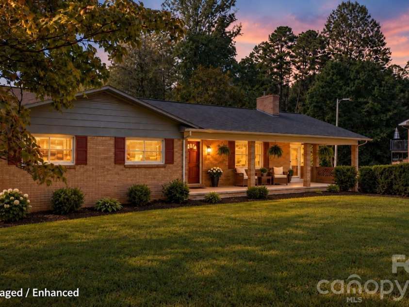 1771 Laura Lane, Lenoir, NC 28645.  MLS# CAR4429070, YatesRealty ID 54641. 
