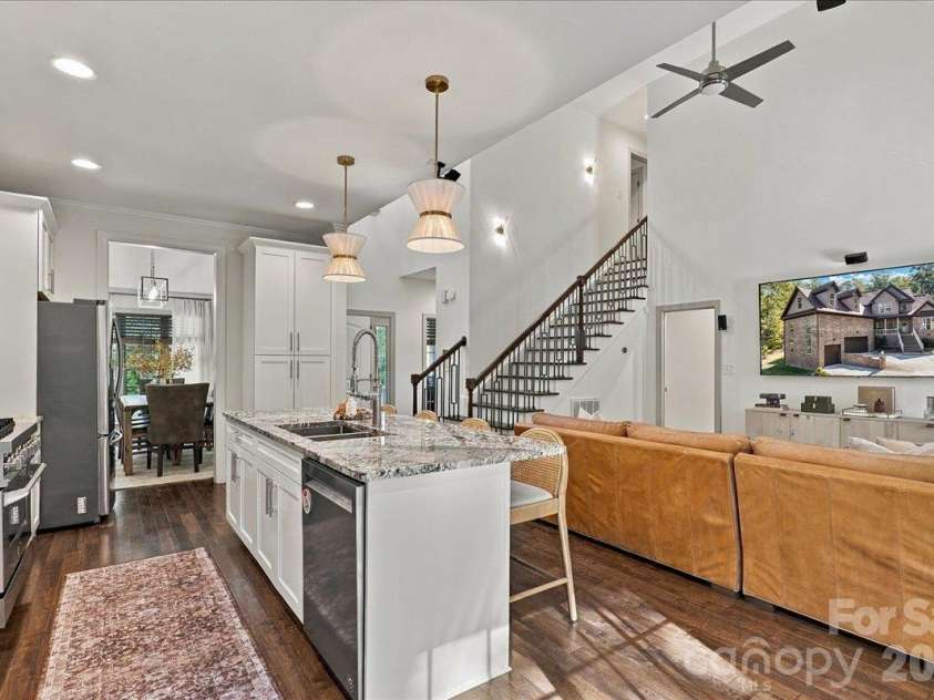 330 Woodland Glen Road, Clover, SC 29710.  MLS# CAR4429203, YatesRealty ID 54642. 