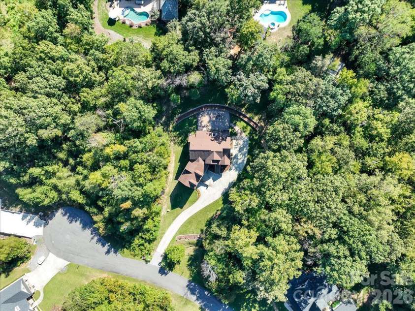330 Woodland Glen Road, Clover, SC 29710.  MLS# CAR4429203, YatesRealty ID 54642. 