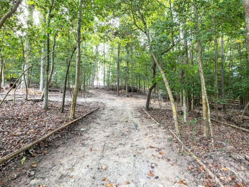 330 Woodland Glen Road, Clover, SC 29710.  MLS# CAR4429203, YatesRealty ID 54642. 