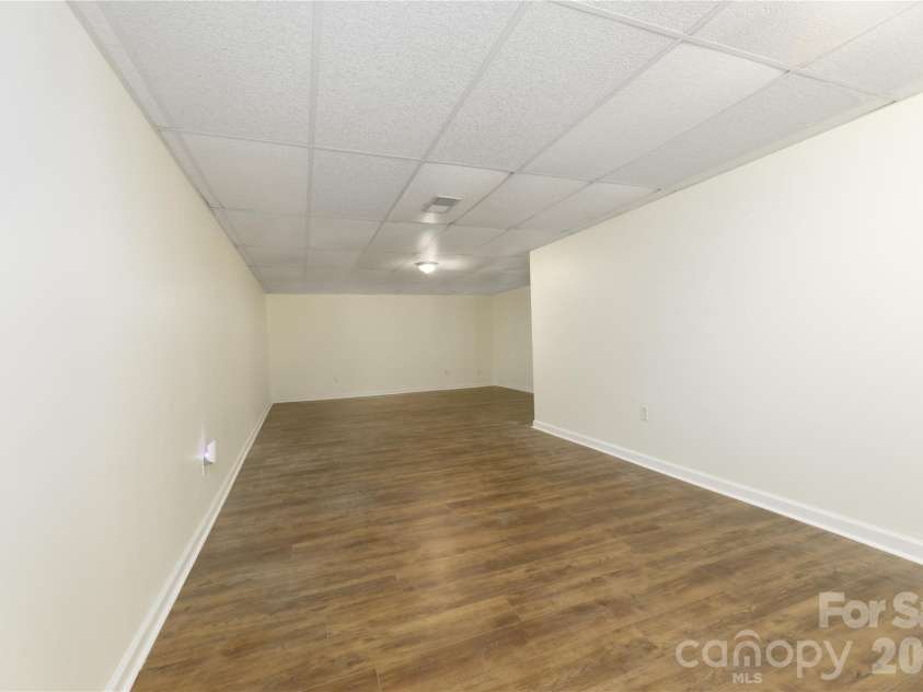 6391 Cathedral Drive, Hickory, NC 28601.  MLS# CAR4429217, YatesRealty ID 54645. Finished basement