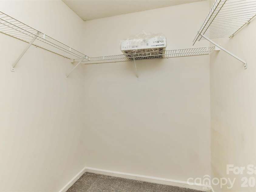 12523 Bluestem Lane, Charlotte, NC 28277.  MLS# CAR4429502, YatesRealty ID 54649. 