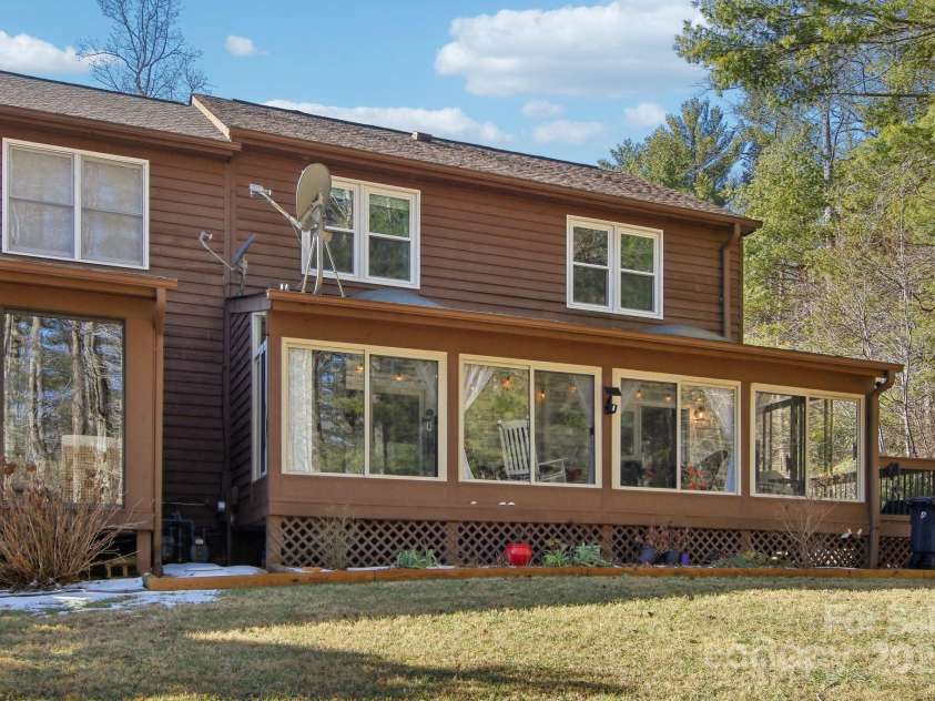 6 Calico Lane, Etowah, NC 28729.  MLS# CAR4215890, YatesRealty ID 5465. 