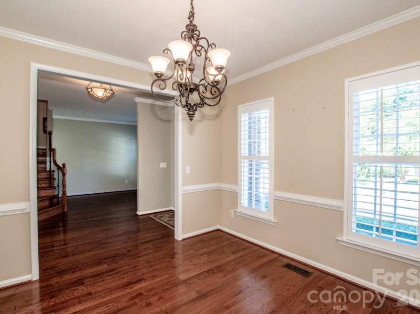16908 Hampton Crossing Drive, Huntersville, NC 28078.  MLS# CAR4427172, YatesRealty ID 54652. 