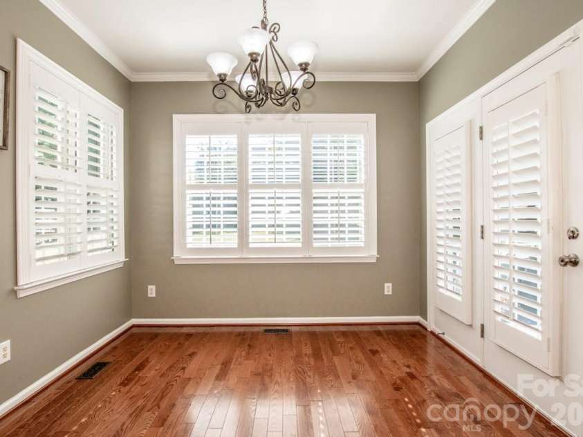16908 Hampton Crossing Drive, Huntersville, NC 28078.  MLS# CAR4427172, YatesRealty ID 54652. 