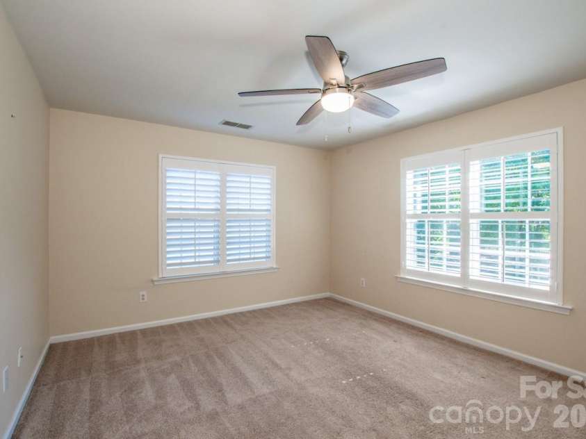 16908 Hampton Crossing Drive, Huntersville, NC 28078.  MLS# CAR4427172, YatesRealty ID 54652. Bed/Bonus View 2