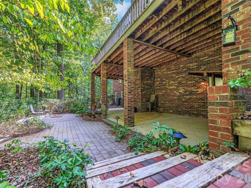 274 Ikerd Drive, Concord, NC 28025.  MLS# CAR4421706, YatesRealty ID 54653. 