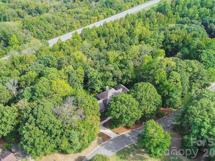 274 Ikerd Drive, Concord, NC 28025.  MLS# CAR4421706, YatesRealty ID 54653. 