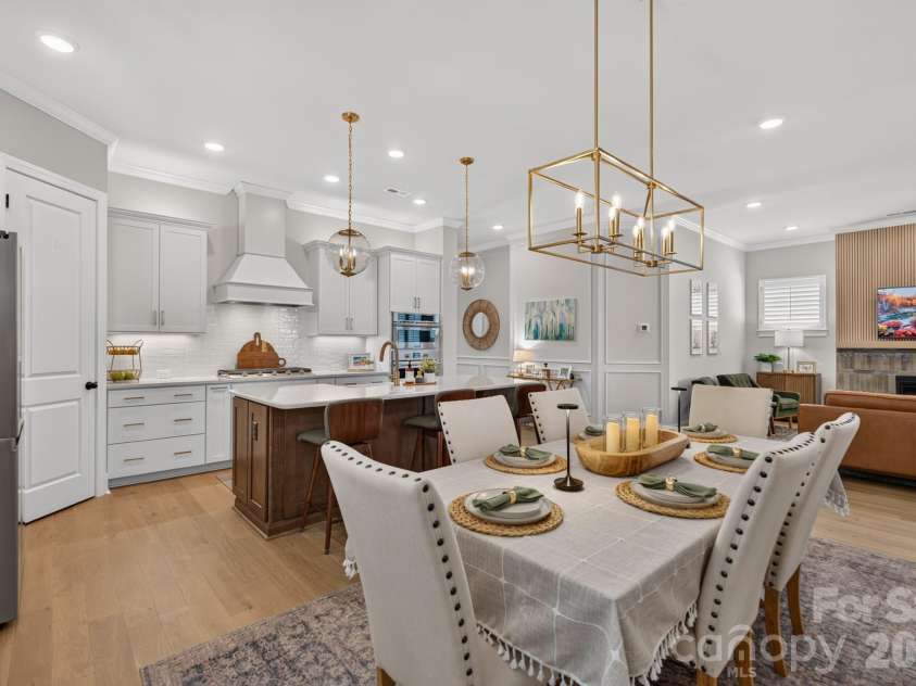 1018 Lowland Way, Waxhaw, NC 28173.  MLS# CAR4427578, YatesRealty ID 54654. Dining Area overlooking Kitchen