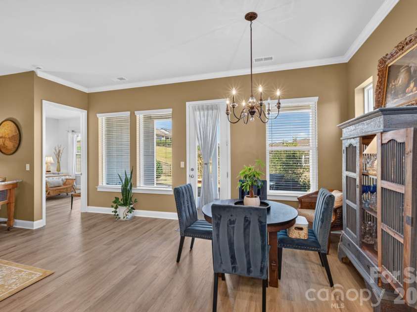 1006 Lowland Way, Waxhaw, NC 28173.  MLS# CAR4427580, YatesRealty ID 54659. Dining Area