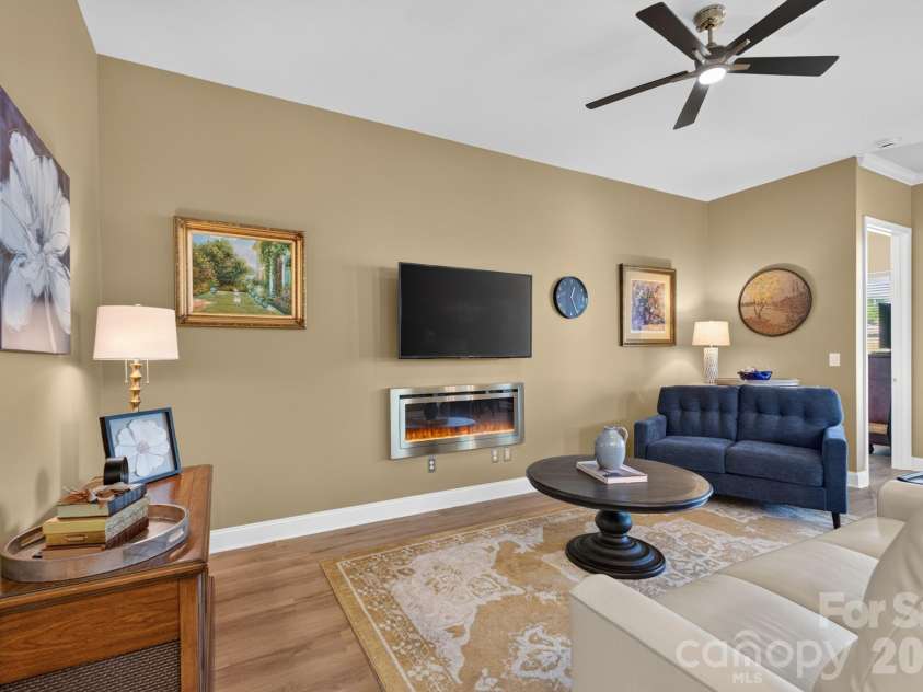 1006 Lowland Way, Waxhaw, NC 28173.  MLS# CAR4427580, YatesRealty ID 54659. Family Room
