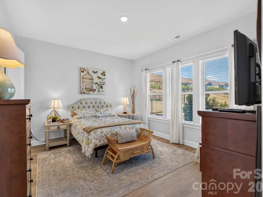 1006 Lowland Way, Waxhaw, NC 28173.  MLS# CAR4427580, YatesRealty ID 54659. Primary Bedroom