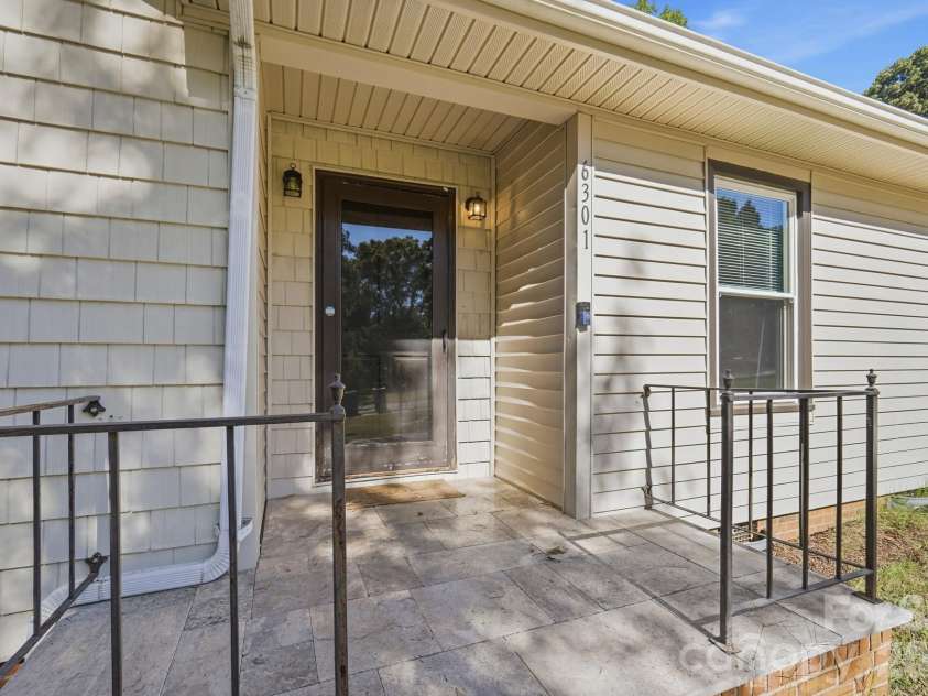 6301 Dwightware Boulevard, Charlotte, NC 28227.  MLS# CAR4381527, YatesRealty ID 54660. 