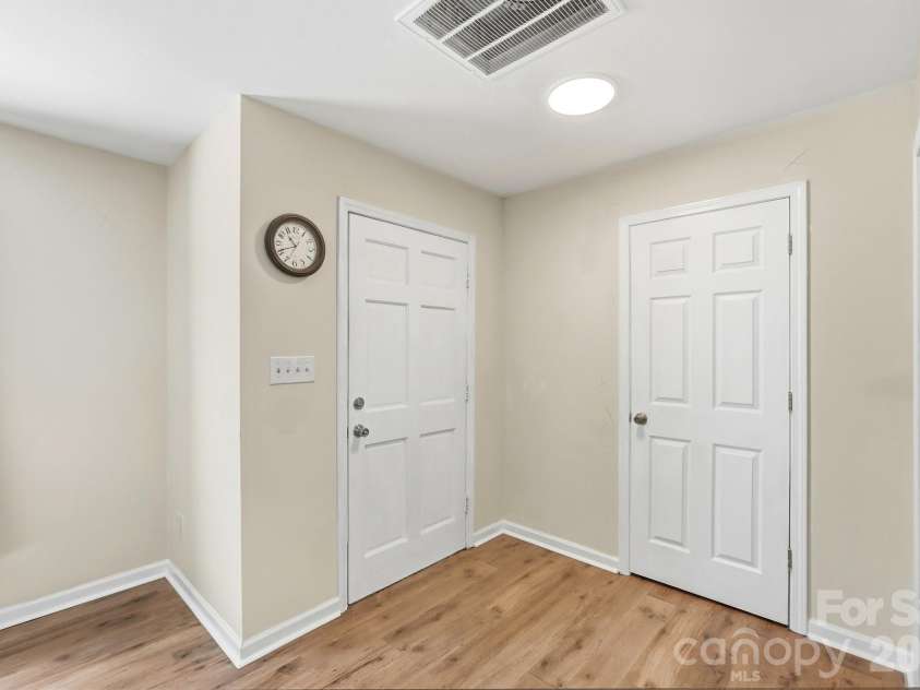 6301 Dwightware Boulevard, Charlotte, NC 28227.  MLS# CAR4381527, YatesRealty ID 54660. 