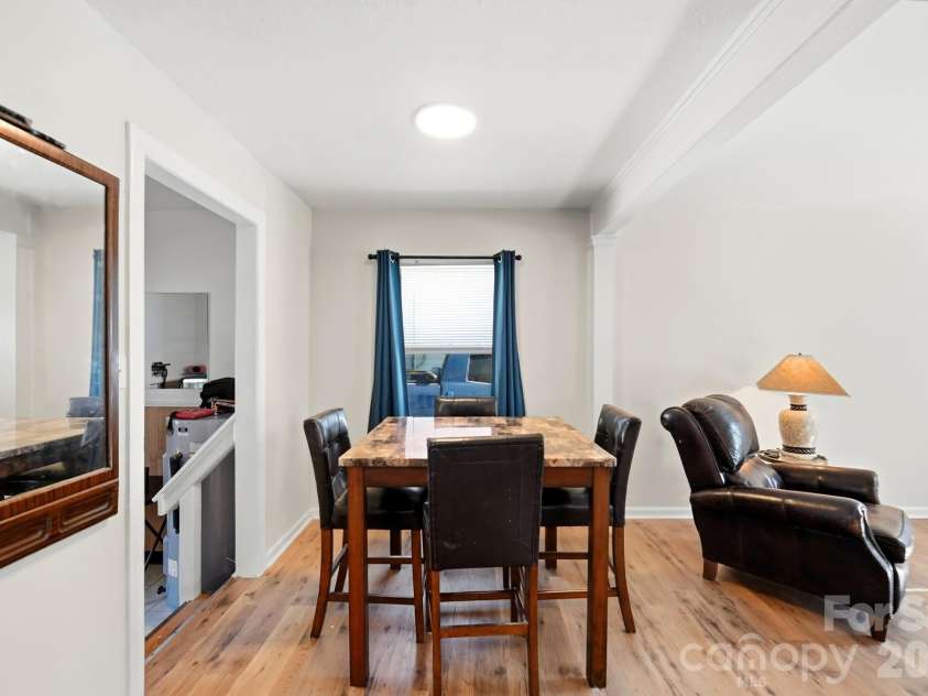6301 Dwightware Boulevard, Charlotte, NC 28227.  MLS# CAR4381527, YatesRealty ID 54660. 