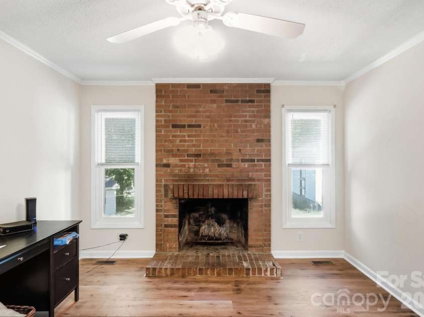 6301 Dwightware Boulevard, Charlotte, NC 28227.  MLS# CAR4381527, YatesRealty ID 54660. 