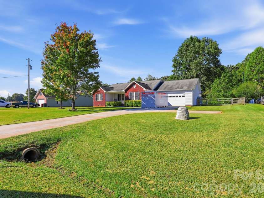 2455 Fay Jones Road, Denver, NC 28037.  MLS# CAR4429616, YatesRealty ID 54661. 