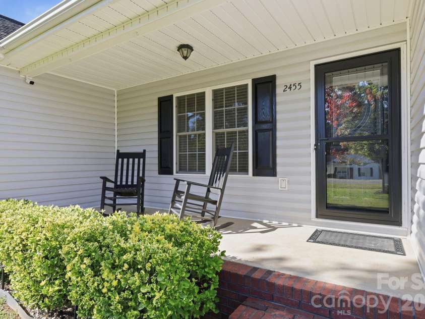 2455 Fay Jones Road, Denver, NC 28037.  MLS# CAR4429616, YatesRealty ID 54661. 
