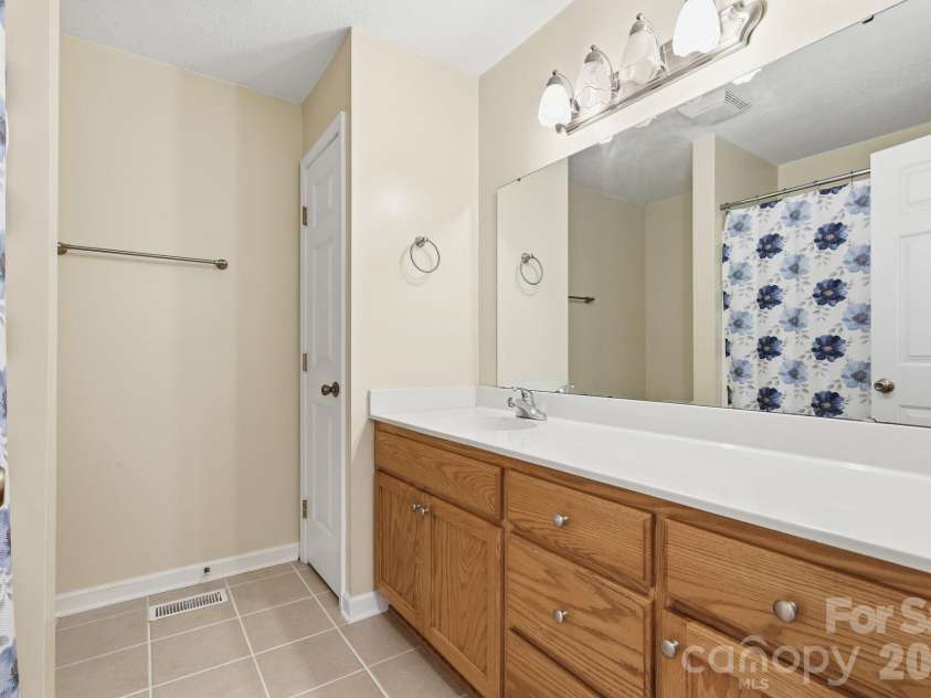 2455 Fay Jones Road, Denver, NC 28037.  MLS# CAR4429616, YatesRealty ID 54661. 