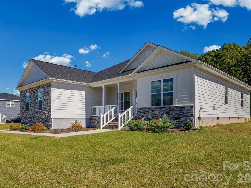 1759 Silver Birch Road, York, SC 29745.  MLS# CAR4420030, YatesRealty ID 54662. 